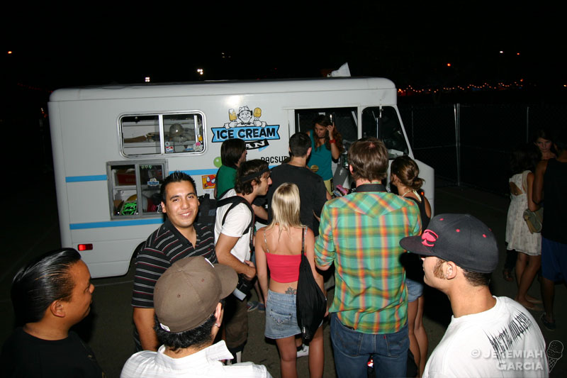 Bessie - Ice Cream Truck - Picture Vehicle